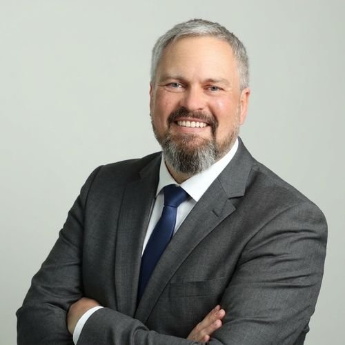 Portrait of Klaus Pichler, founder of KPI Industrial Transformation